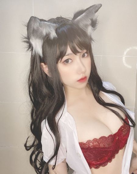 8x8x华人免费看