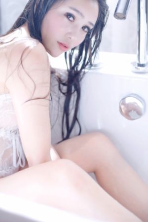燃冬之女王加冕短剧免费观看