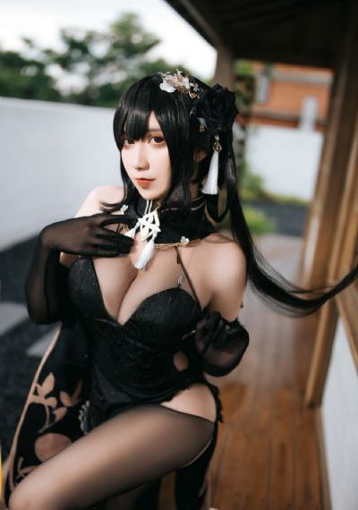 女警花新婚之夜三级