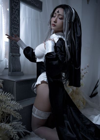 我跟女朋友闺蜜