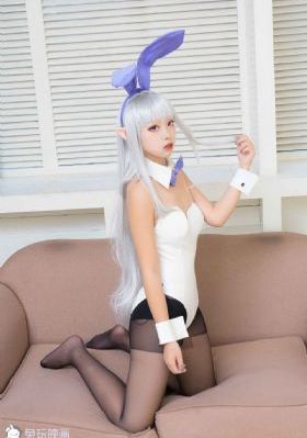 赤裸狂奔