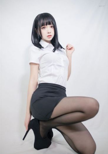 迷人的保姆在线看